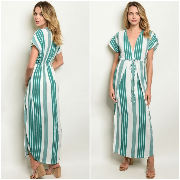 Dresses & Skirts - Green stripes dress